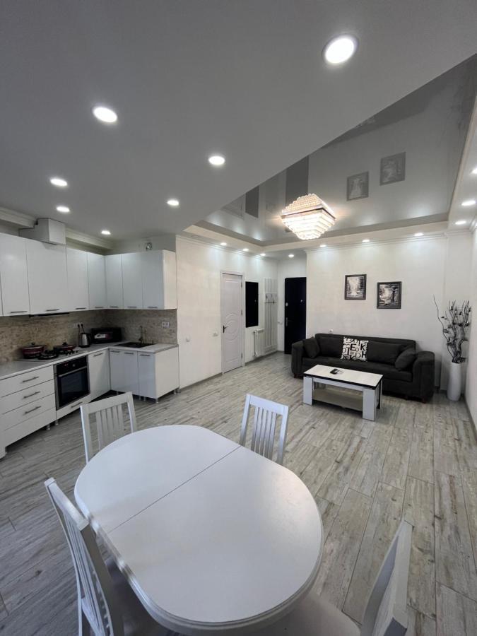Kobi Apartments ティビリシ エクステリア 写真
